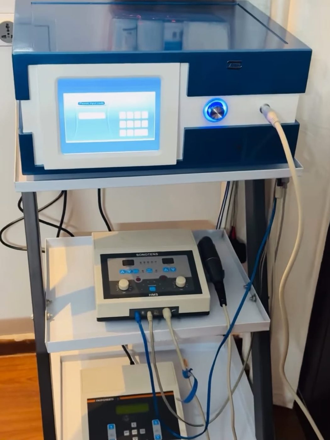 Electrotherapy equipment